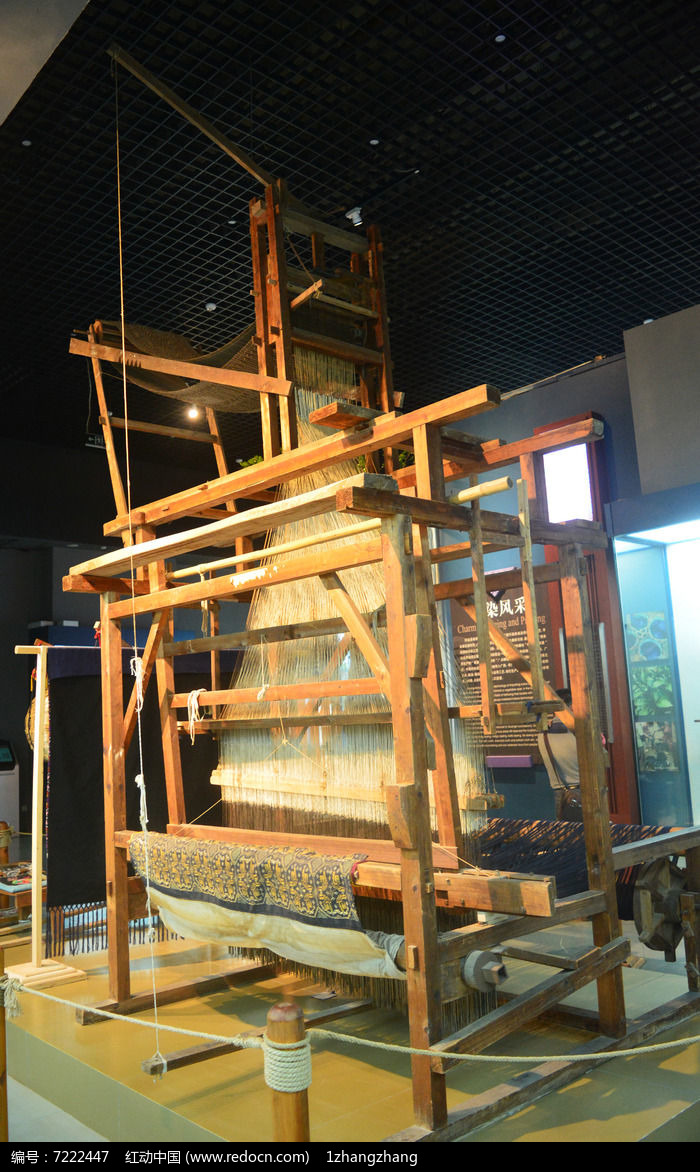 但这一切都被西方隐藏在当时了