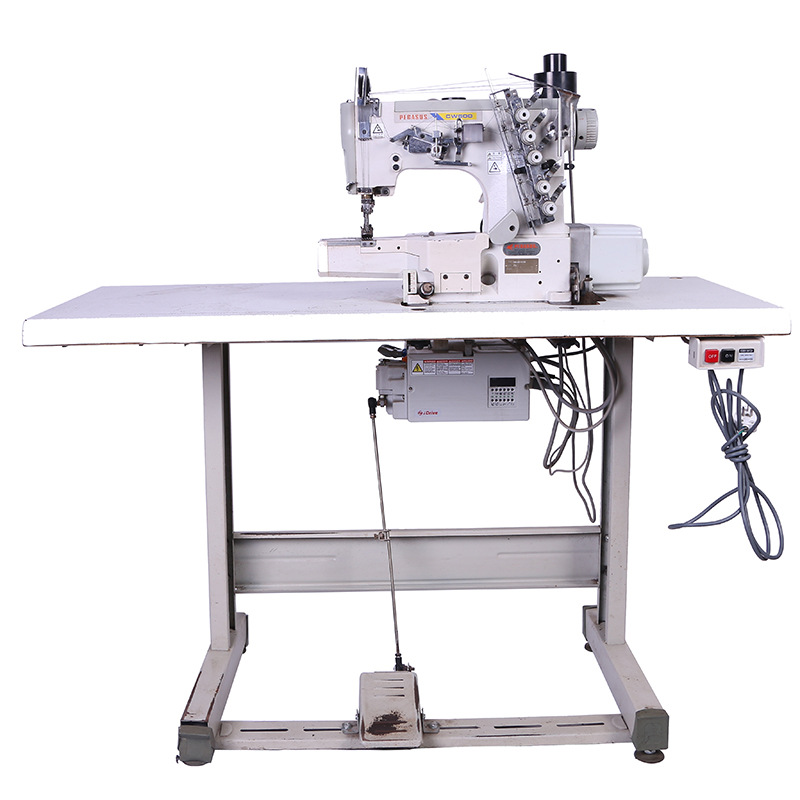 结合驱动连杆的偏心位移