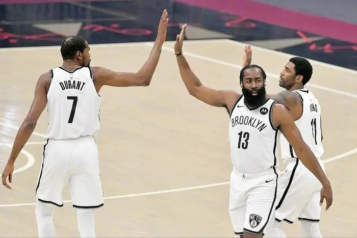 哈登90胜无冠纪录背后，骑士争冠能否打破宿命？